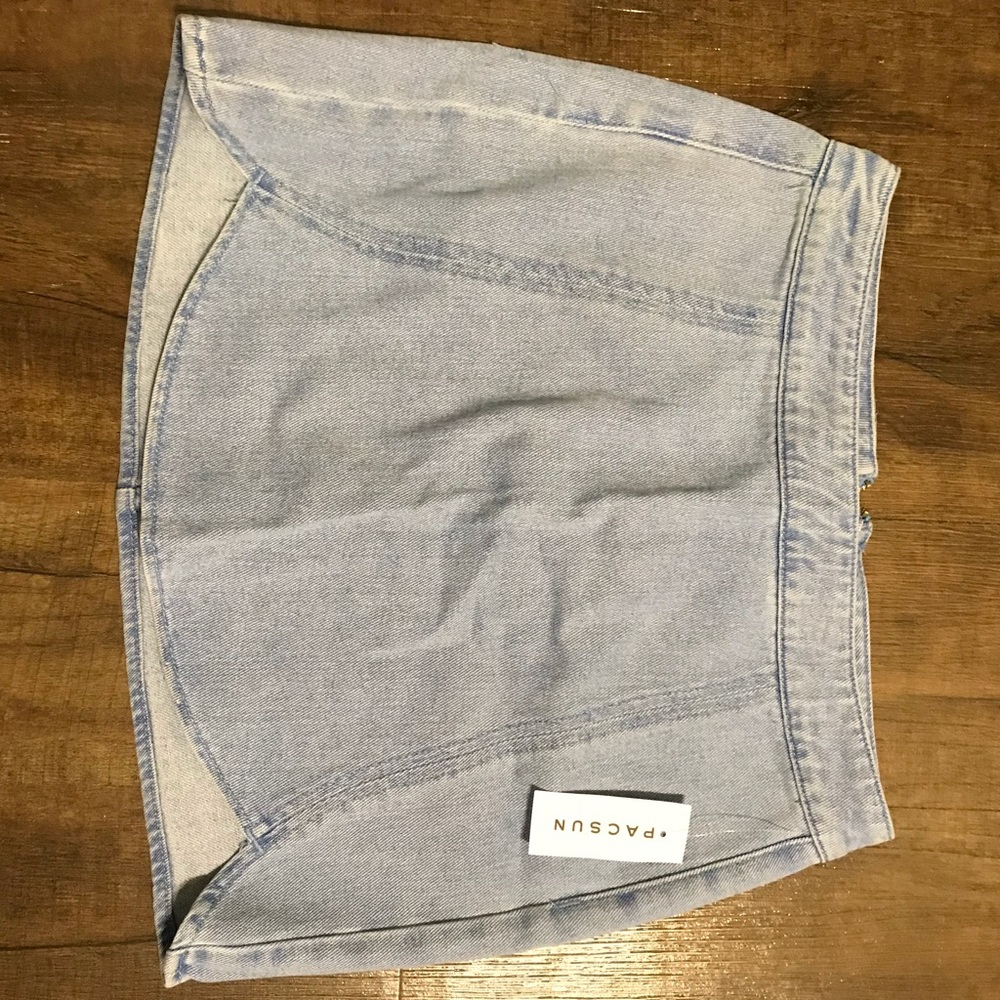 Denim skirt